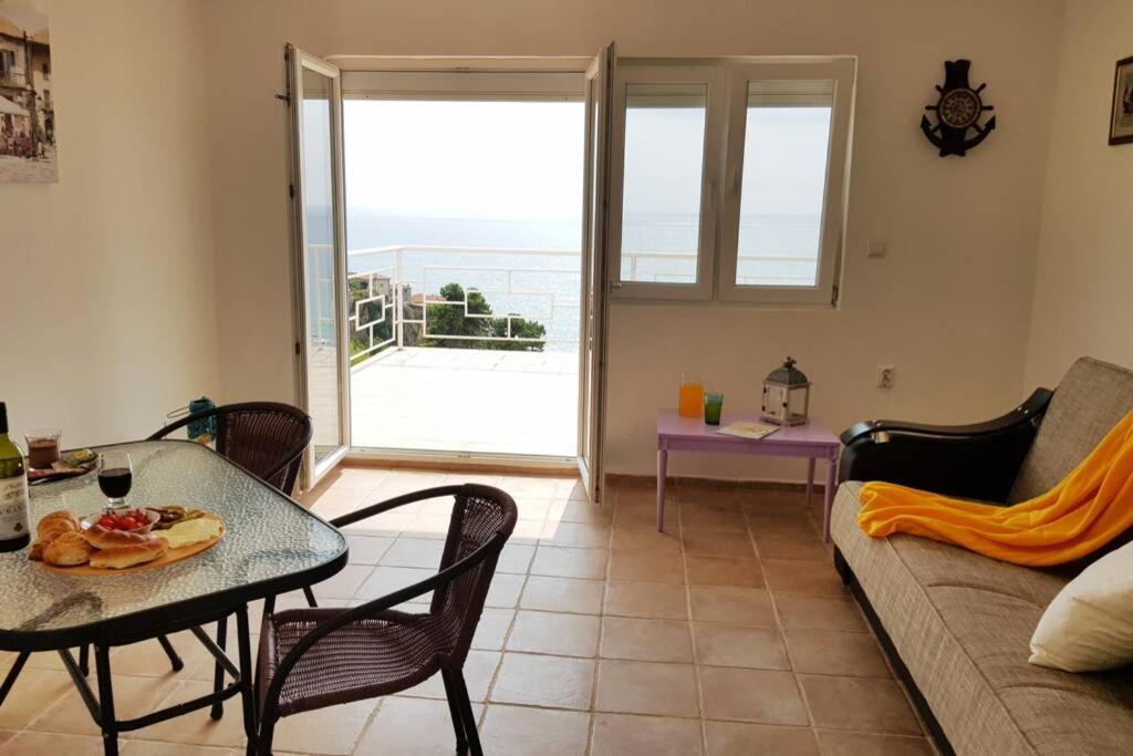 Apartman Aleksandra Ulcinj Zewnętrze zdjęcie